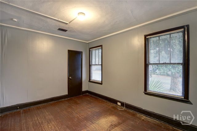 1341 E Waldburg Street, Savannah, GA 31401