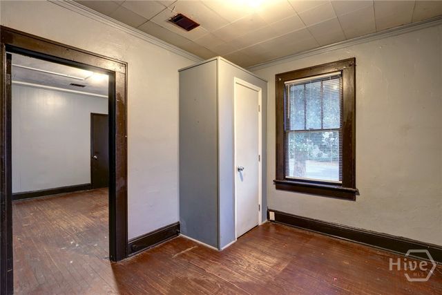 1341 E Waldburg Street, Savannah, GA 31401