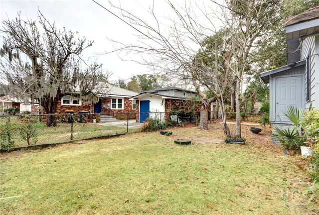 1341 E Waldburg Street, Savannah, GA 31401