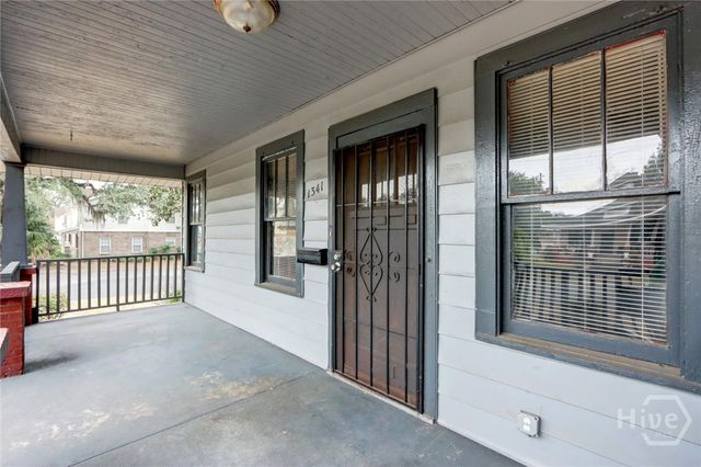 1341 E Waldburg Street, Savannah, GA 31401