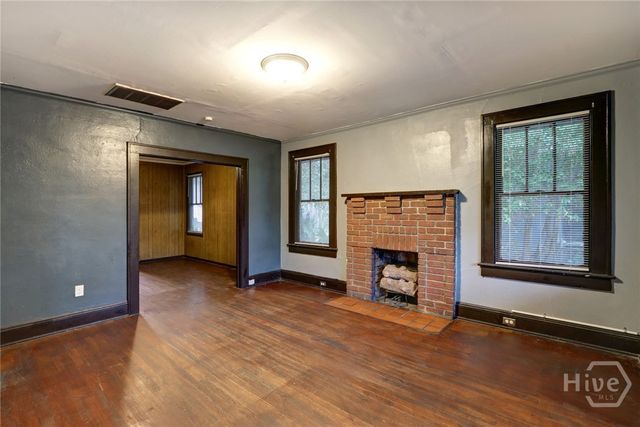 1341 E Waldburg Street, Savannah, GA 31401