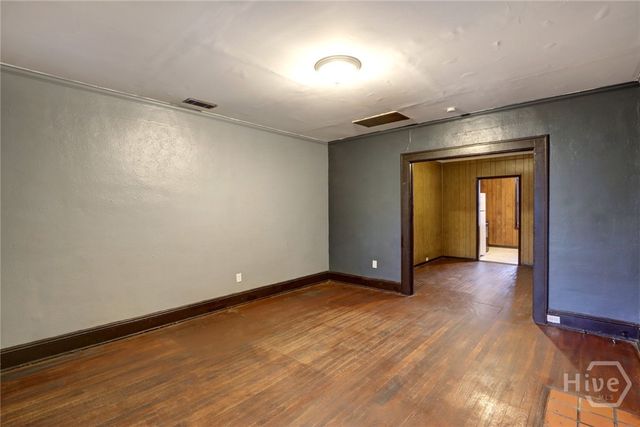 1341 E Waldburg Street, Savannah, GA 31401