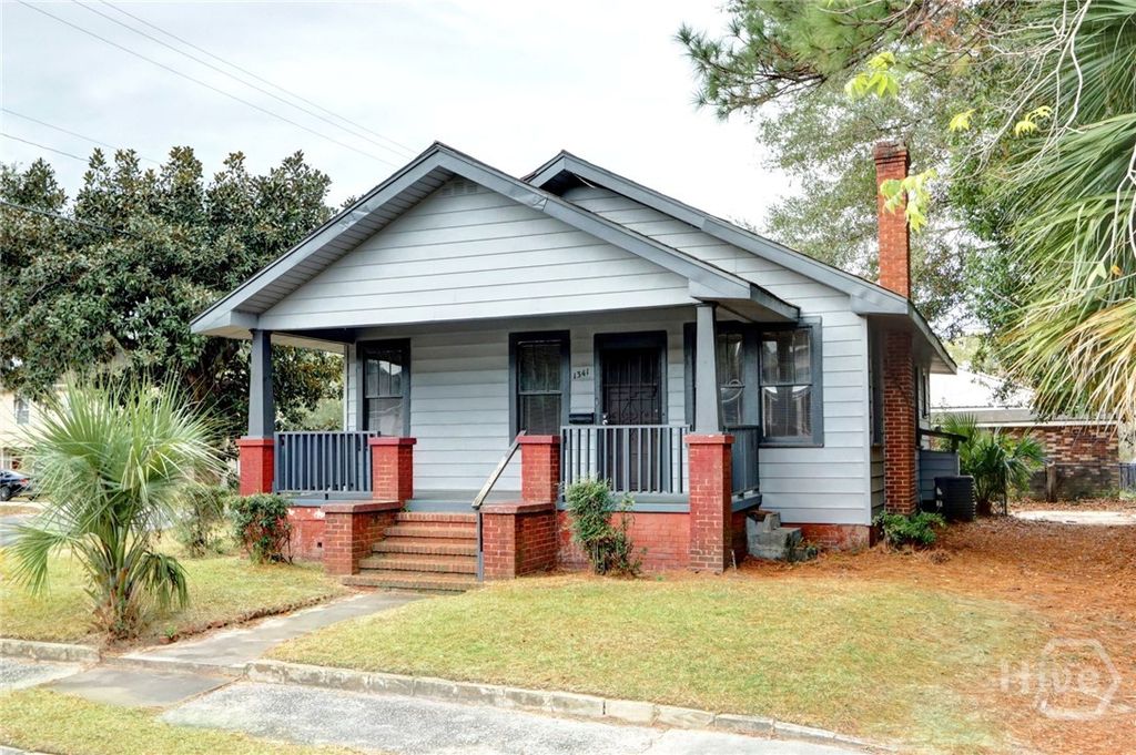 1341 E Waldburg Street, Savannah, GA 31401