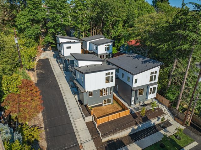 1804 28th Avenue S, Seattle, WA 98144