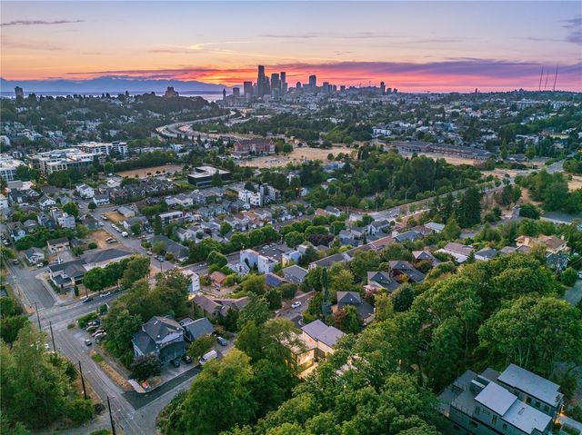 1804 28th Avenue S, Seattle, WA 98144
