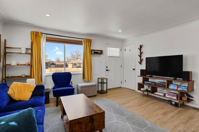 3230 Pontiac Street, Denver, CO 80207