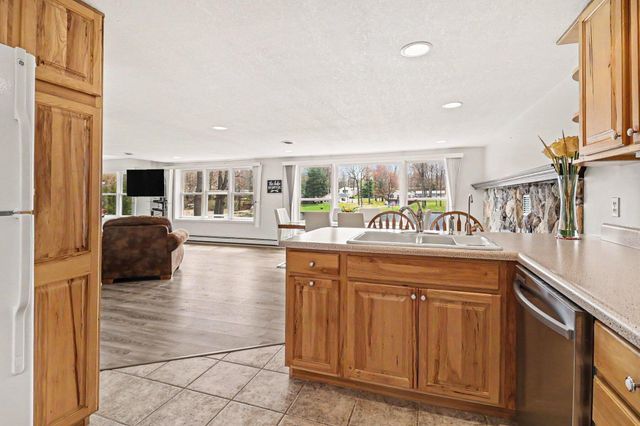 6875 W Illinois Street, Hamlin Twp, MI 49431