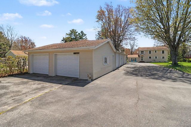 6875 W Illinois Street, Hamlin Twp, MI 49431