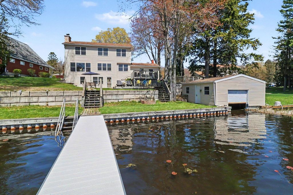 6875 W Illinois Street, Hamlin Twp, MI 49431