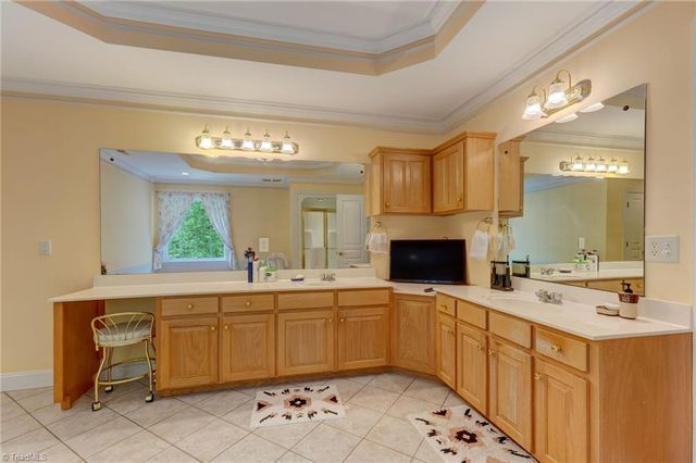 565 Irvin Farm Road, Reidsville, NC 27320