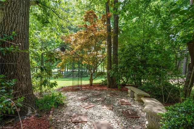 565 Irvin Farm Road, Reidsville, NC 27320