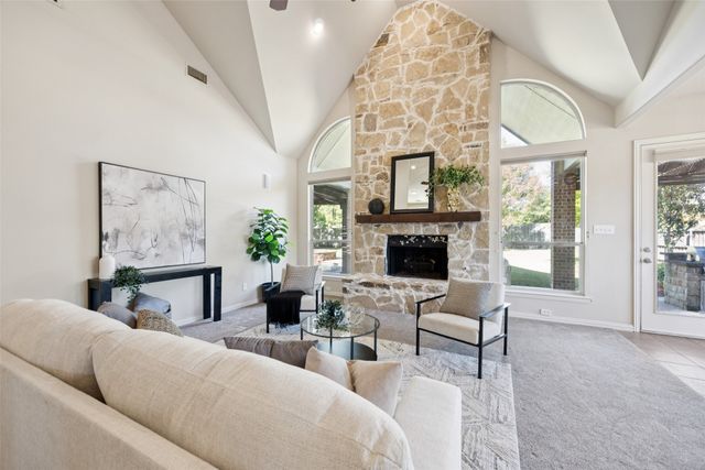 511 Mockingbird Drive, Murphy, TX 75094