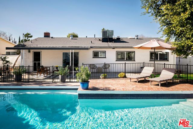 6958 Berquist Avenue, West Hills (los Angeles), CA 91307