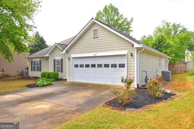 604 Lexington Way, Woodstock, GA 30189