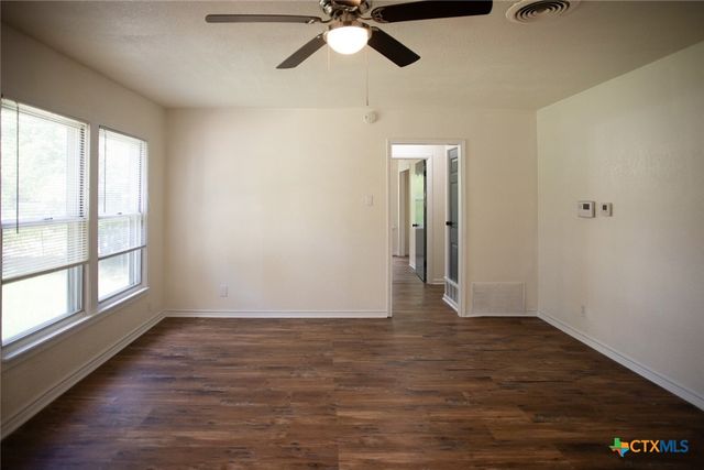 302 Patton Drive, Killeen, TX 76541