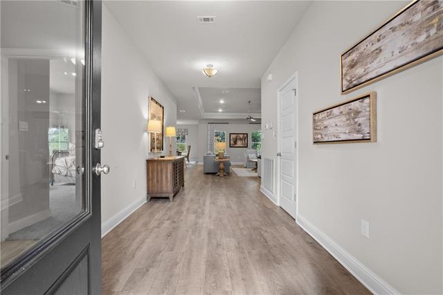 8450 Mary Braxton Drive, Semmes, AL 36575