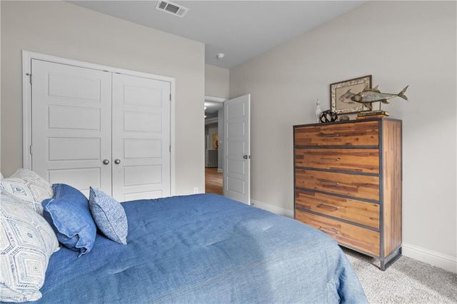 8450 Mary Braxton Drive, Semmes, AL 36575