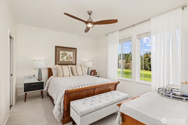 4946 Pleasant Glade Road NE, Olympia, WA 98516