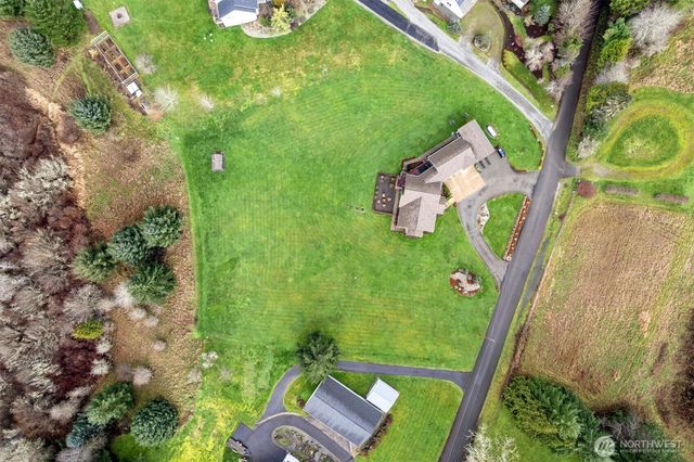 4946 Pleasant Glade Road NE, Olympia, WA 98516