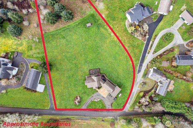 4946 Pleasant Glade Road NE, Olympia, WA 98516