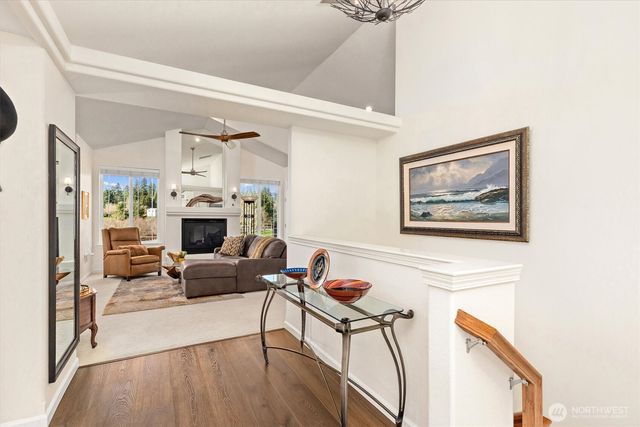 4946 Pleasant Glade Road NE, Olympia, WA 98516