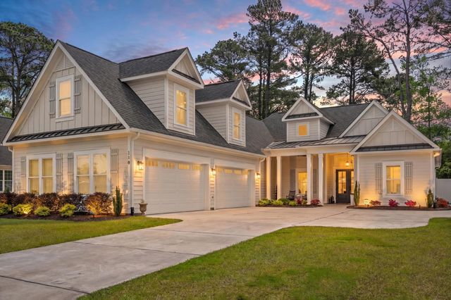 118 Green Lake Dr., Myrtle Beach, SC 29572