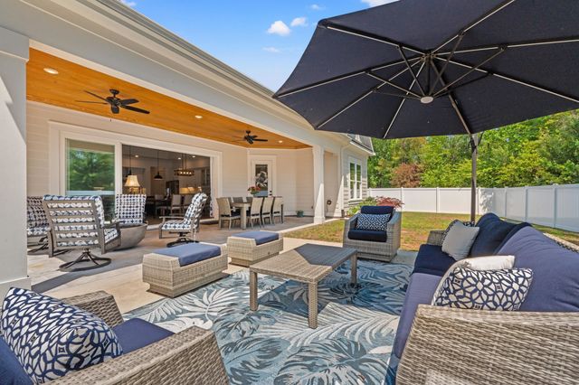 118 Green Lake Dr., Myrtle Beach, SC 29572