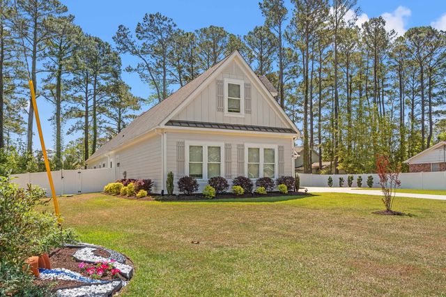 118 Green Lake Dr., Myrtle Beach, SC 29572