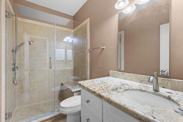 3 Belcarra Place, The Woodlands, TX 77382