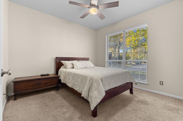 3 Belcarra Place, The Woodlands, TX 77382