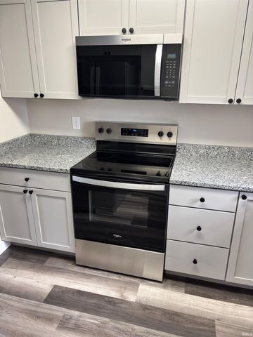 1441 W Rockcrest Drive, Bloomington, IN 47403