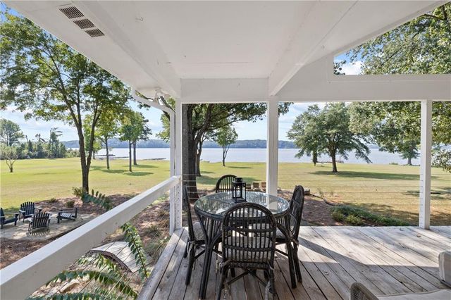 1631 ARROWHEAD Road, Greensboro, GA 30642