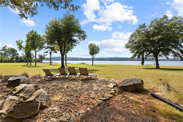 1631 ARROWHEAD Road, Greensboro, GA 30642