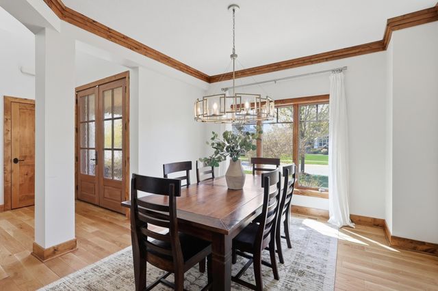 4435 Bluebell Trail S, Medina, MN 55340
