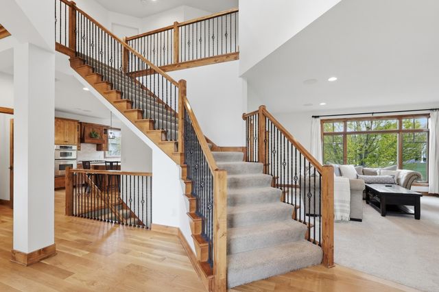 4435 Bluebell Trail S, Medina, MN 55340