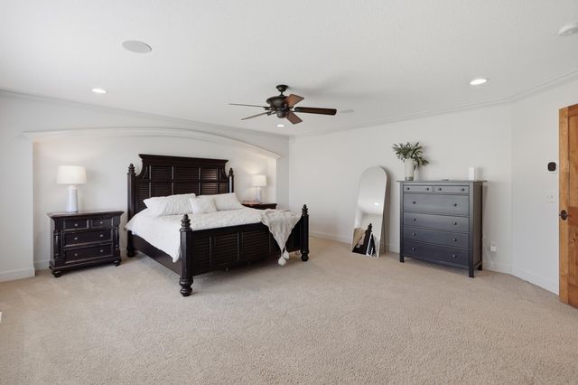 4435 Bluebell Trail S, Medina, MN 55340