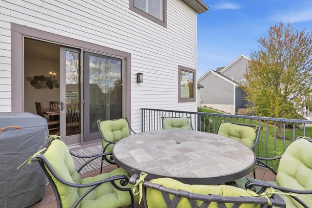 4435 Bluebell Trail S, Medina, MN 55340