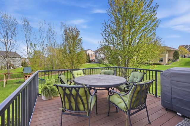 4435 Bluebell Trail S, Medina, MN 55340