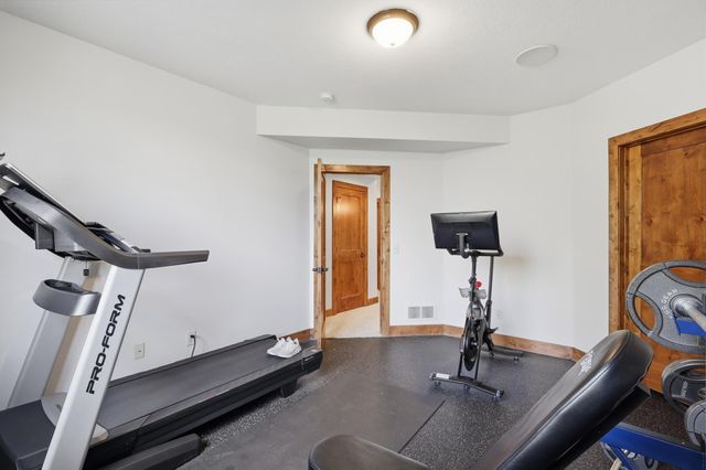 4435 Bluebell Trail S, Medina, MN 55340