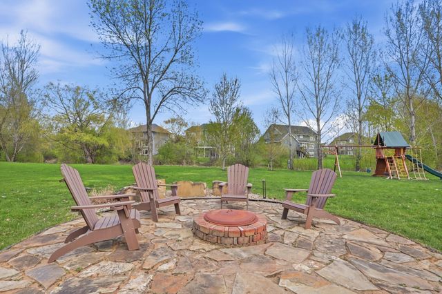 4435 Bluebell Trail S, Medina, MN 55340