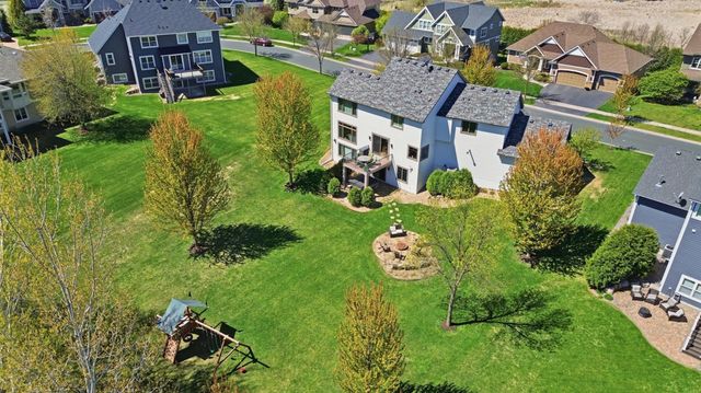 4435 Bluebell Trail S, Medina, MN 55340