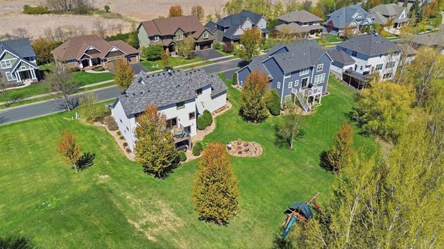 4435 Bluebell Trail S, Medina, MN 55340