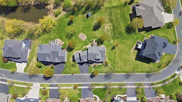 4435 Bluebell Trail S, Medina, MN 55340