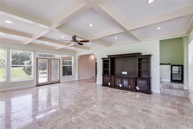 110 Pond View Point, Lagrange, GA 30240