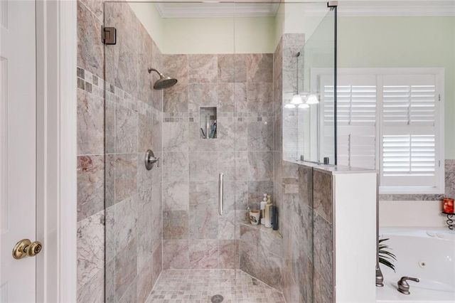 110 Pond View Point, Lagrange, GA 30240