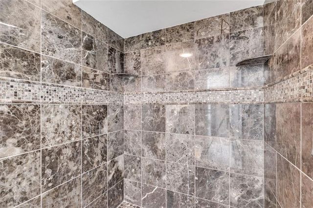 110 Pond View Point, Lagrange, GA 30240