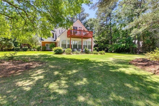 110 Pond View Point, Lagrange, GA 30240