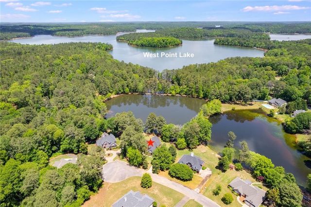 110 Pond View Point, Lagrange, GA 30240