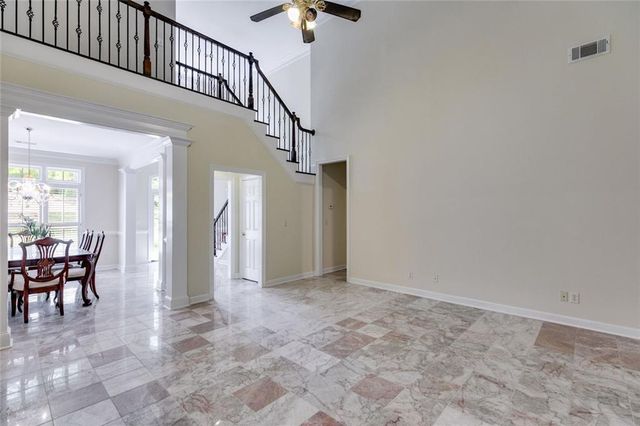 110 Pond View Point, Lagrange, GA 30240