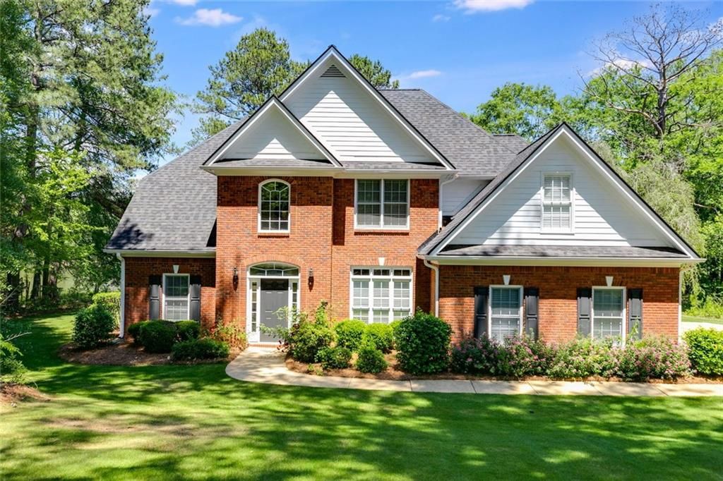 110 Pond View Point, Lagrange, GA 30240